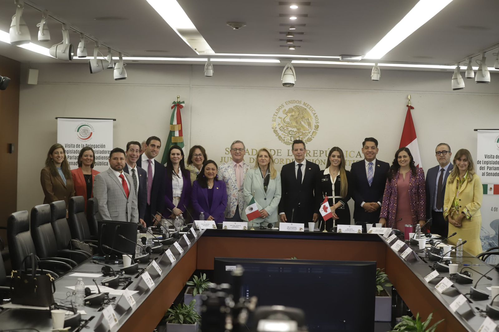 ruth gonzalez dialogo mexico canada